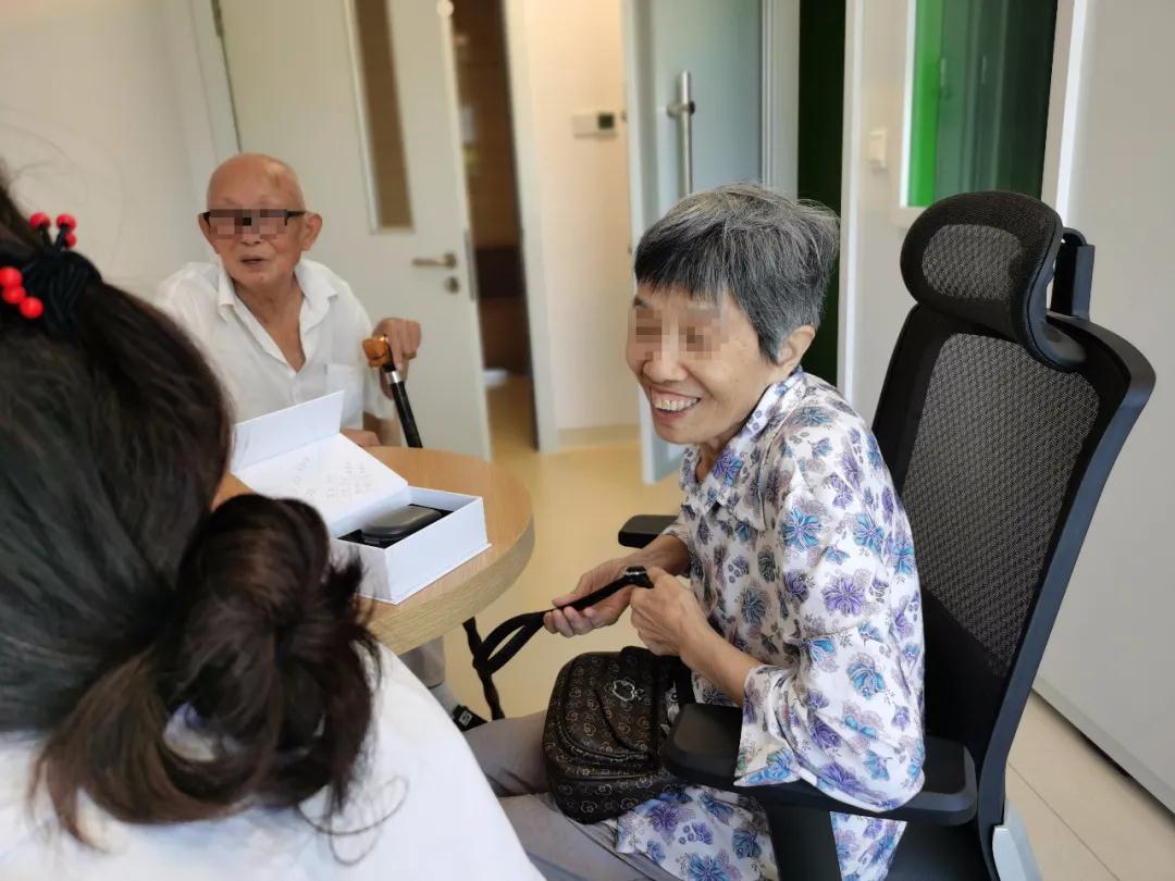 助听器是人工耳蜗吗